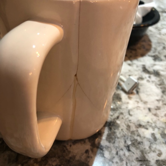 Meet your Posher, Hailey - Picture 2 of 3